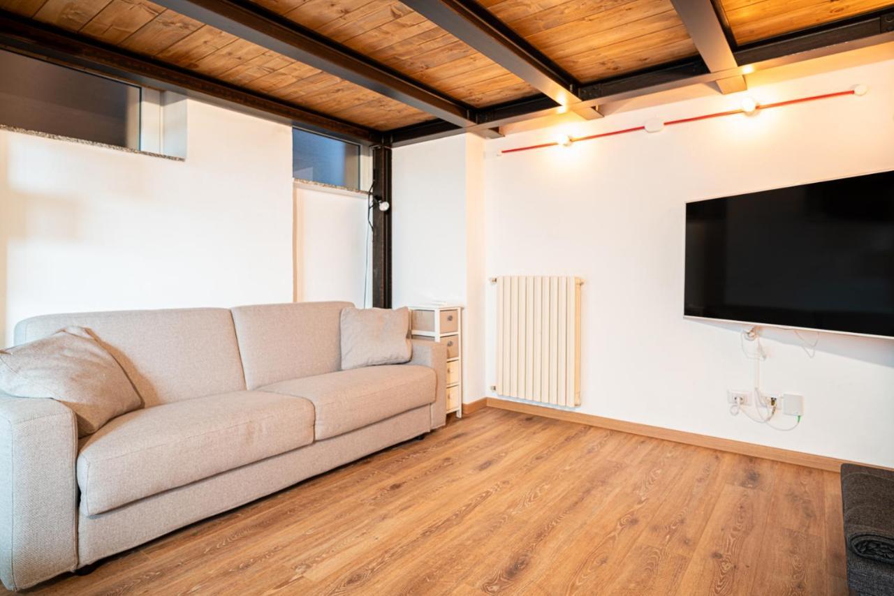 Likehome Milano - Via Scaldasole Loft Extérieur photo